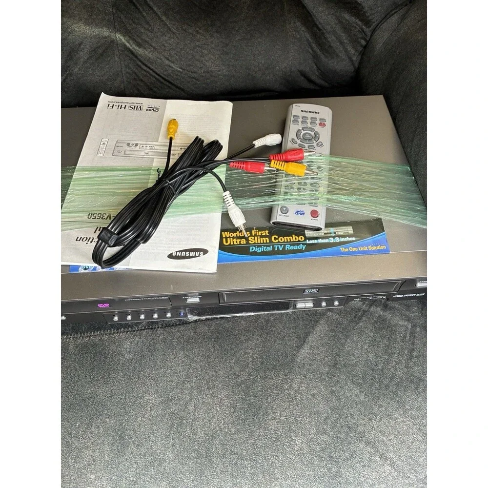 Samsung Dvd-V3650 Dvd/Vcr Combo Player VHS System w/ Remote Tested